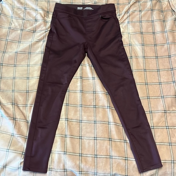 Levi Strauss Purple Skinny Jean - Picture 1 of 3